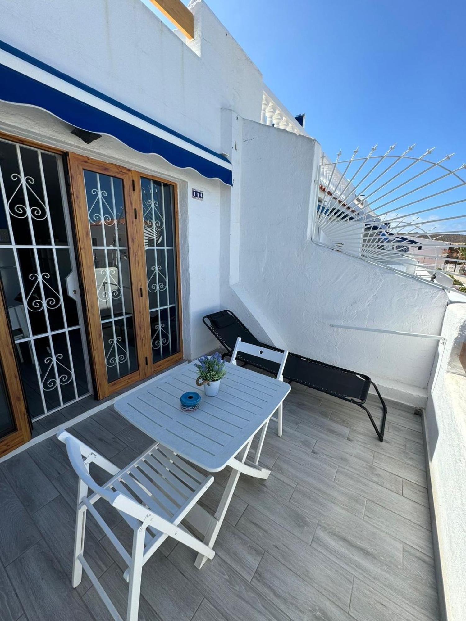 Los Cristianos Port Royal New Aparthotel Exterior foto